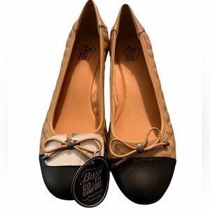 Bass Go-To Comfort Women’s Quilted Ballet Flats Tan Black Toe Bow Size 10 NWT‎